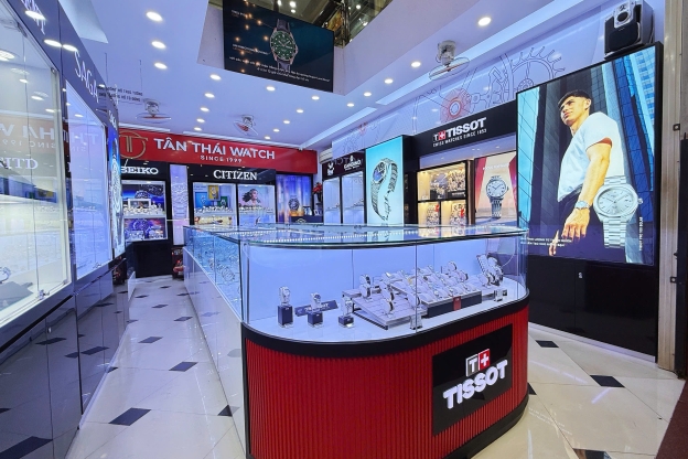 Shop Nguyễn Huệ