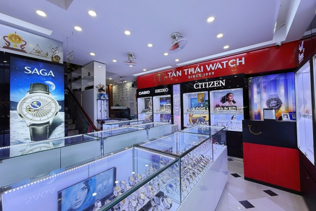 Shop Nguyễn Huệ