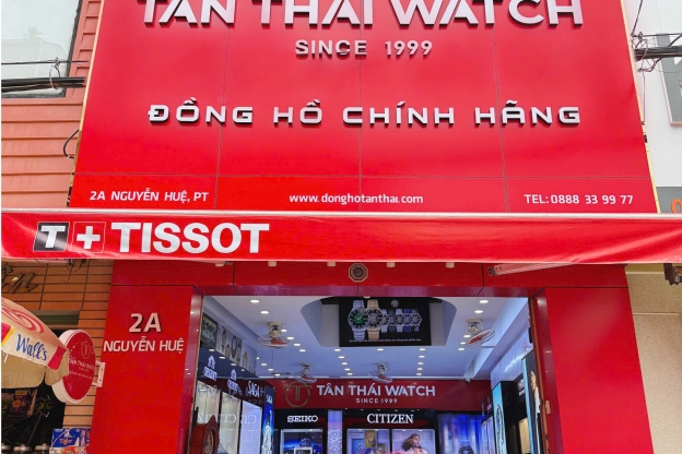 Shop Nguyễn Huệ